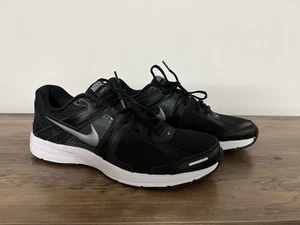 Nike Dart 10 Mens Size 10.5 Black Athletic Running Shoes Sneakers 580523-002 - Picture 1 of 8