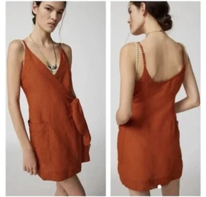Vestido envolvente Urban Outfitters mezcla de lino viscosa para mujer talla XS - Imagen 1 de 5