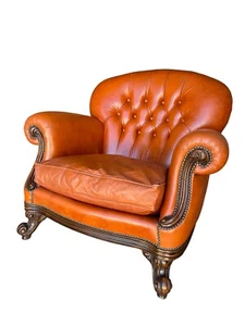 Elegante sillón vintage de cuero de coñac Chesterfield - tallado a mano - Imagen 1 de 8