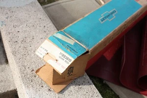 NOS CHEVROLET REAR FLOOR MATS 993619 RED Camaro Chevelle Impala Corvair Nova - Picture 1 of 8