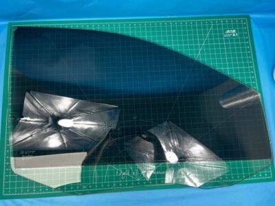 DODGE GRAND CARAVAN 2011-2020 3,6 L PUERTA DELANTERA DERECHA PASAJERO VENTANA CRISTAL Foto 1 de 4