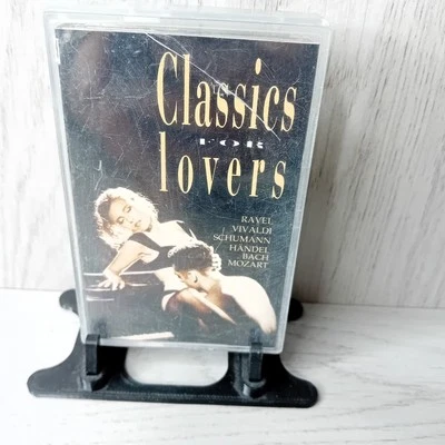 CLASSIC LOVERS CASSETTE TAPE ALBUM- RARE RETRO MUSIC,, - Image 1 of 3