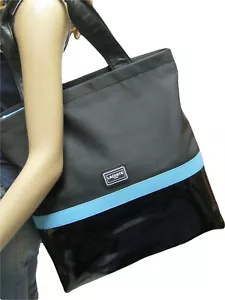 LACOSTE TOTE SHOULDER BAG Vertical Zipped Vintage L58 Pique Chic 3 Black NEW - Picture 1 of 12