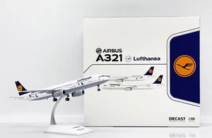 Lufthansa A321 Reg: D-AIRR "Crane Protection Germany" 1:200 Diecast SA2032 - Picture 1 of 12