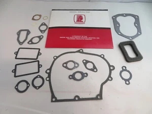 Briggs And Sratton 33234B Gasket Set - Picture 1 of 4