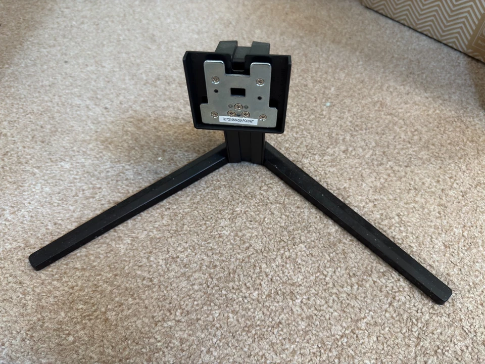 Philips Evnia Stand - 27M2N3500AM - Black - Pre-Owned - Image 1 of 3