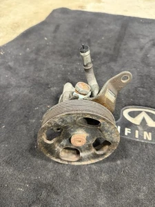 2008-2013 Infiniti G37  Power Steering Pump VQ37 OEM - Picture 1 of 6
