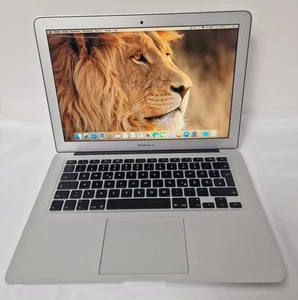 Apple MacBook Air 13" A1466 2015 256GB SSD, Intel Core i5 5.Gen, 2,70GHz, 8 GB - Photo 1/11