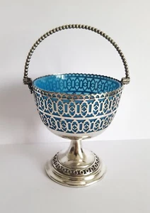 Versilberte Jugendstil Henkelschale mit hellblauem Glaseinsatz um 1900 - Picture 1 of 1