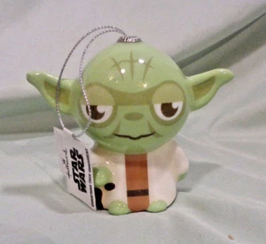  Star Wars Hallmark Yoda Christmas Tree Ornament New 3.5" - Picture 1 of 5