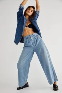 NWT FREE PEOPLE X CITIZENS OF HUMANITY Sz 32 ELENA PLEATED WIDE LEG JEANS - Picture 1 of 4