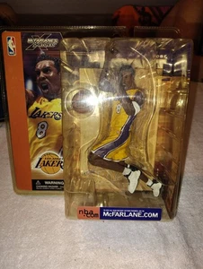McFarlane Sportspicks NBA 2002 Series 1 Kobe Bryant Action Figure - Picture 1 of 10