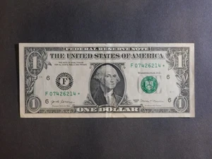 2017 Series $1 Star Note - F07426214* - Picture 1 of 2