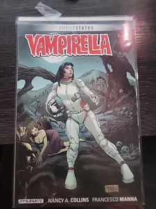 Altered States: Vampirella Cover A-Billy Tan (Dynamite Entertainment März 2015) - Bild 1 von 1
