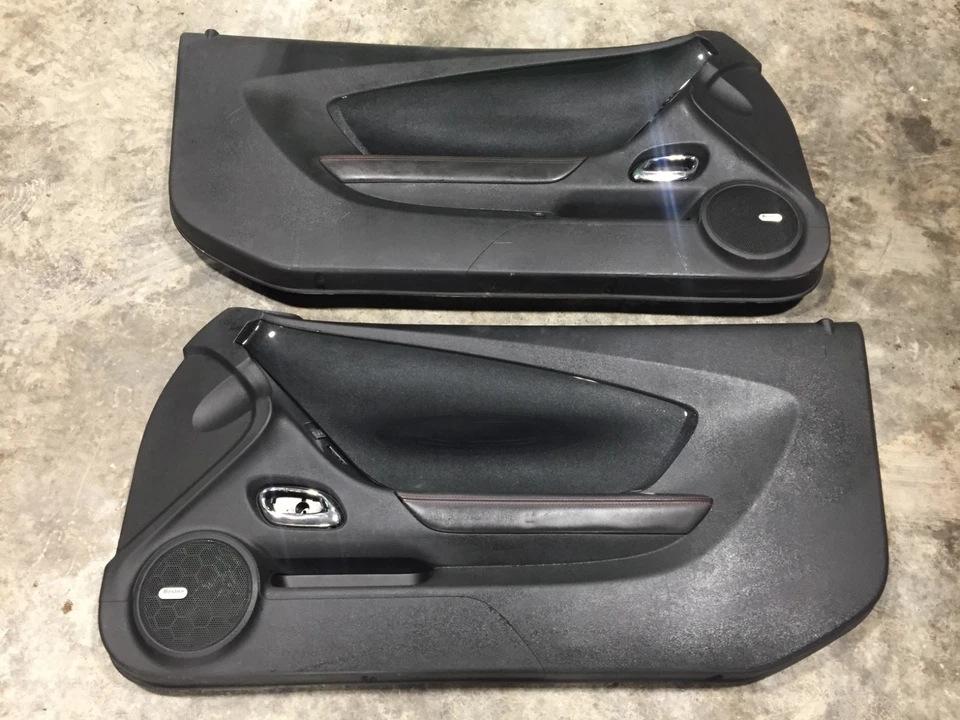 Chevrolet Camaro ZL1 SS 2010-2015 conjunto cupé paneles de puerta tarjeta inserto negro A 2637 Foto 1 de 4