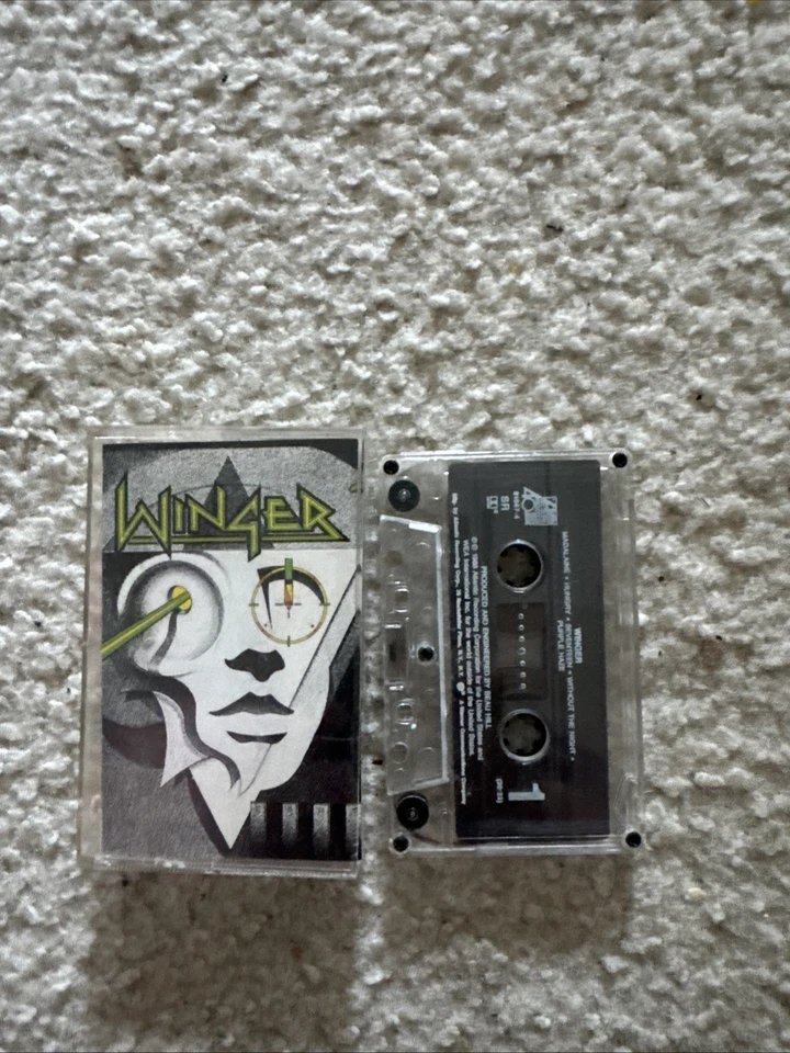 Winger Debut Self Titled Album Cassette Tape 1988 Atlantic Records — 第 1/1 张图片