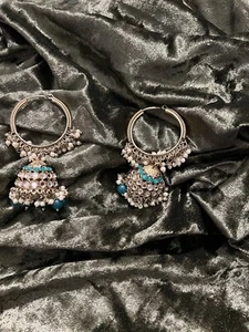 Indian jewelry earrings/Jhumki, Jhumka Bollywoocolor Dark Green - Picture 1 of 3