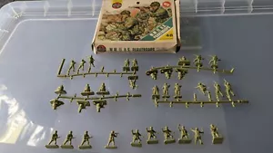 Vintage H0-00 1/72 Airfix US Fallschirmjäger x 34 - verpackt - Bild 1 von 6