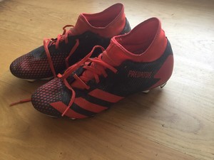 adidas predator red black