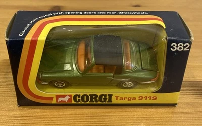 Rare Corgi Porsche Targa 911s 382 Green New - Image 1 of 4