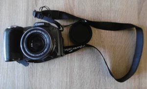 Canon PowerShot S3 Is 6.0MP 12x Zoom Compact Digital Camera - Picture 1 of 5