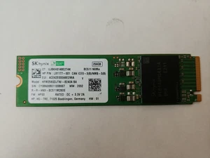SK Hynix BC511 HFM256GDJTNI 256 GB NVMe 80mm Solid State Drive - Picture 1 of 2