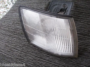 1990 1992 1994 LEXUS LS 400 RIGHT MARKER LIGHT TURN SIGNAL LIGHT OEM USED PART - Picture 1 of 4