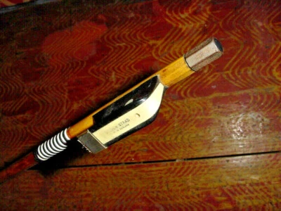  Винтажный бант Golden Strad Viola сделано в Англии середины века 28 дюймов 65 г - Изображение 1 из 4