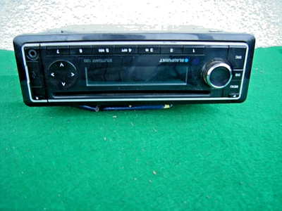 Autoradio Blaupunkt Stuttgart 120 USB-MP3-CD - Bild 1 von 4