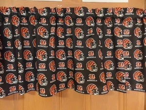 NFL CINCINNATI BENGALS, Sports Team Handmade Valances, Black,Helmets 56"W x 16"L - Picture 1 of 3