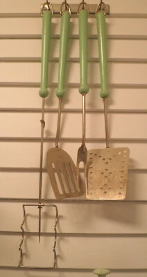 1940's BBQ barbecue utensil set grilling jadite green colored handles EKCO - Imagem 1 de 2