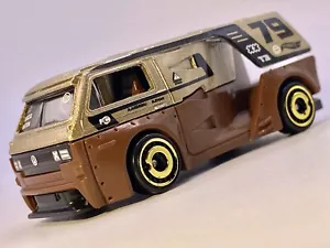 Hot Wheels🔥Vw Volkswagen T3 Custom Van -1/64- New Boxed - Picture 1 of 11