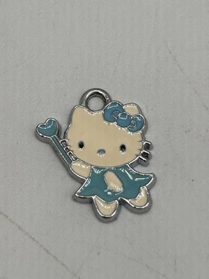 Colgante con dije de peltre y esmalte de Hello Kitty Foto 1 de 3