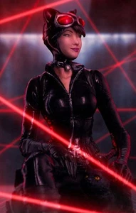 GOTHAM CITY SIRENS CATWOMAN 1/10 STATUE - Foto 1 di 5