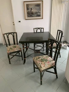 Tavolo da cucina allungabile in giunco con 4 sedie in midollino verde bambu'r... - Foto 1 di 8