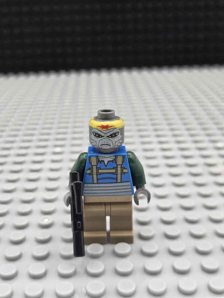 LEGO® Star Wars™ Turk Falso Set 7753 Minifigura Tanque Pirata Foto 1 de 2