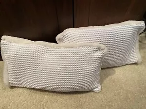 Brooks Brothers Set Of Two Fur & Waffle Reversible King Pillowcases White - Picture 1 of 9