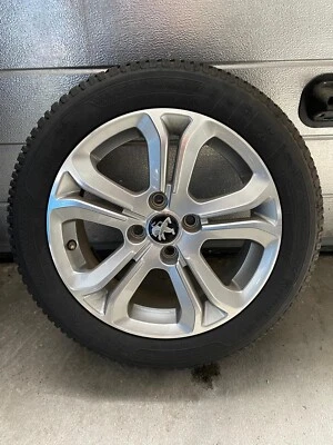 Peugeot Alufelgen mit Winterreifen 195 55 R16 91H Kleber Krisalp Profiltiefe 8mm - Bild 1 von 4