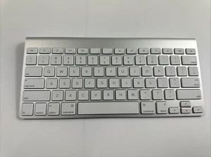 Apple Wireless Keyboard A1314 Gray Bluetooth Mac Aluminum Genuine OEM - Picture 1 of 14