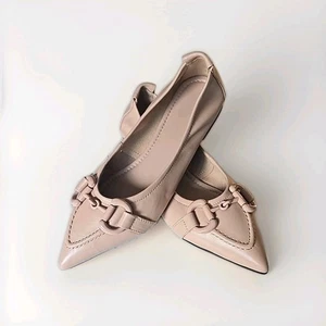 Leather Ballet Flats Metal Hardware Size EU 35 New Super Soft - Picture 1 of 10
