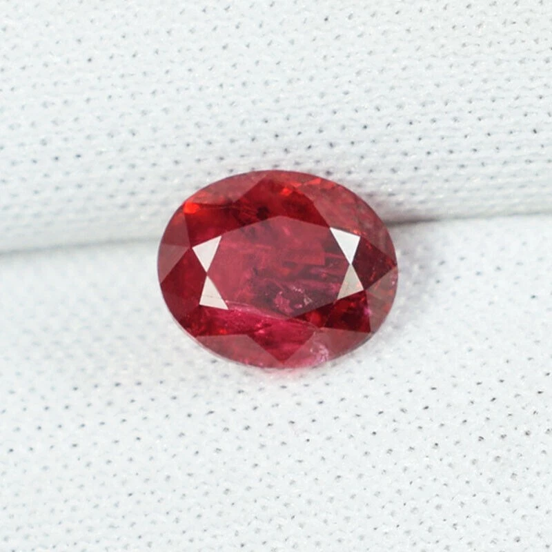 1.47 ct ULTRA RARE BEST CRIMSON RED  NATURAL SPINEL Oval MOGOK See Vdo  5214 BCL - Image 1 of 2