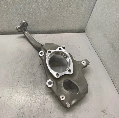 Volkswagon Audi Q5 8R Front Right Knuckle 4G0407254A - Image 1 of 4
