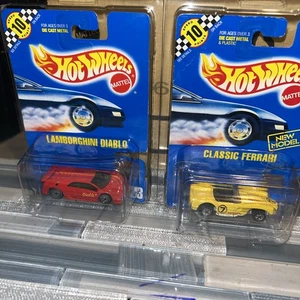 1991 Hot Wheels both blue cards Lamborghini Diablo # 123 classic Ferrari #117 - Picture 1 of 4