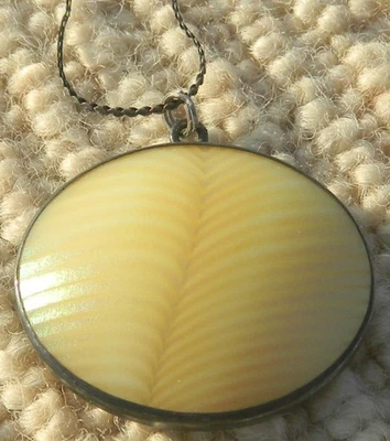 复古 Lundberg Studios 吊坠艺术玻璃“鱼骨”纯银椭圆形,-标记 — 第 1/4 张图片