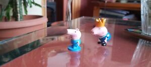 2 x PEPPA PIG Figures 1.5-2.0inches tall inc Peppa, King PIG /Daddy Pig. Free Po