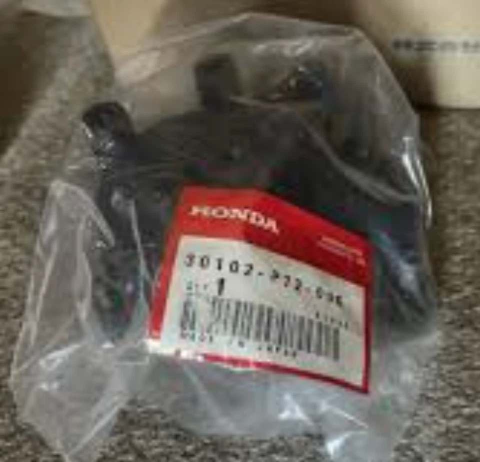 Tapa de distribuidor HONDA INTEGRA DC2 GSR TYPE-R VTEC DOHC genuina 30102-P72-006 Foto 1 de 1