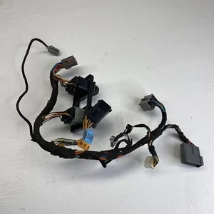 97 Ford Expedition Vent Switches & Wiring Harness F75B-14334-P260H F75B-14529-AA - Picture 1 of 6