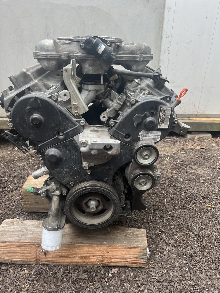 Motor Acura MDX 2011 (3,7 L, VIN 2, 6º dígito), 130 k millas, necesita reconstrucción Foto 1 de 4