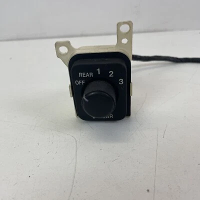 Interruptor de painel aquecedor CA 2003-2006 Suzuki XL7 Grand Vitara controle climático traseiro - Imagem 1 de 4