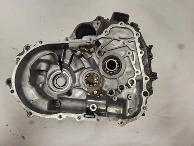 94-01 Acura Integra Transmission inner case Manual bell housing GSR LS B16 B18 - Image 1 of 4